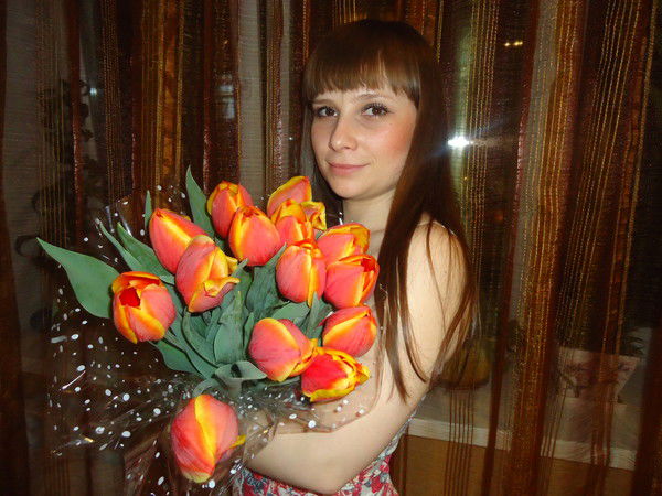 Попова Майя