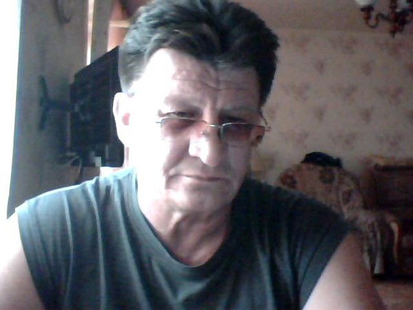 Владимир Романов