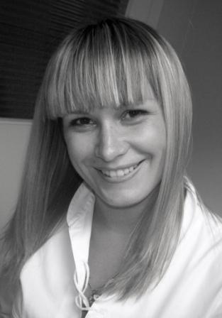 Елена Озерова