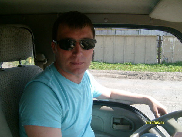 Александр Вольский