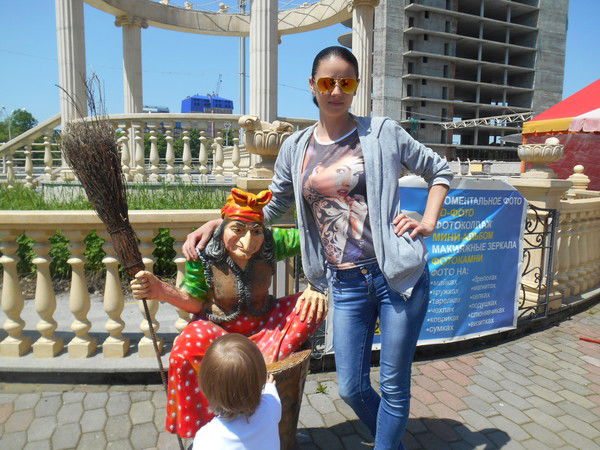 Галина Костенко