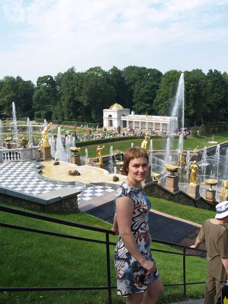 Лена Слепухина