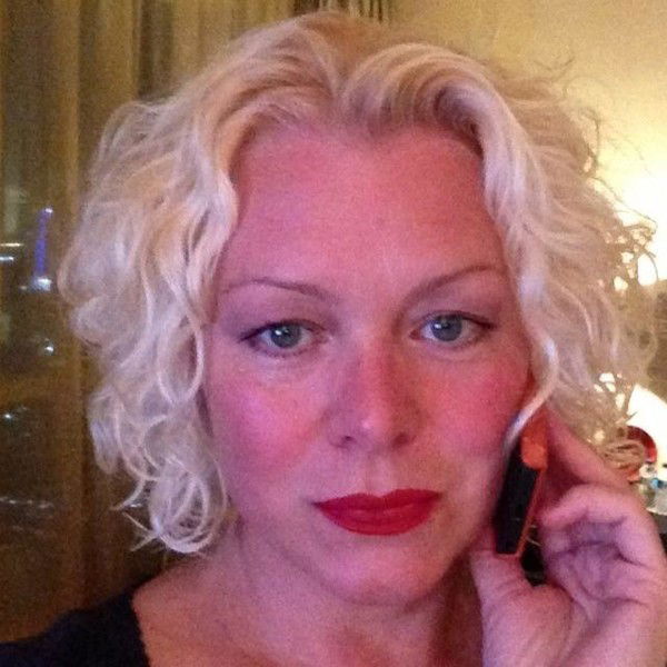 Елена Симонова