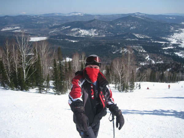 Юрий Махняев