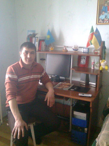 Сембек Хасенов