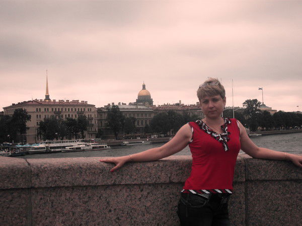 Нелли Закутская