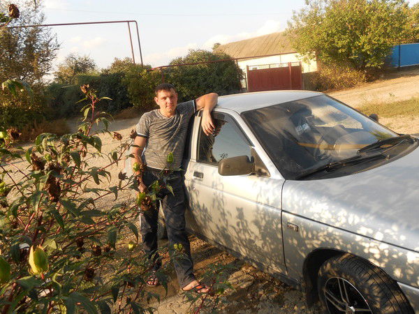 Дмитрий Попов