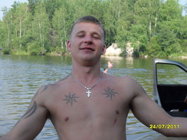 Сергей Лавриков