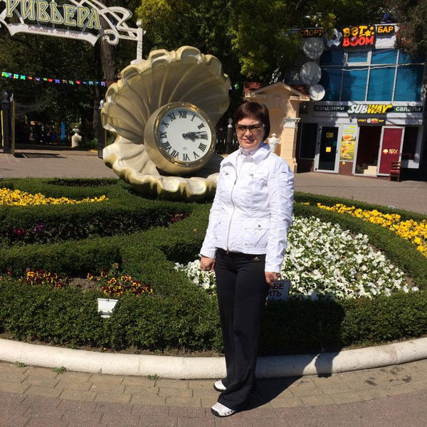 Галина Стеценко