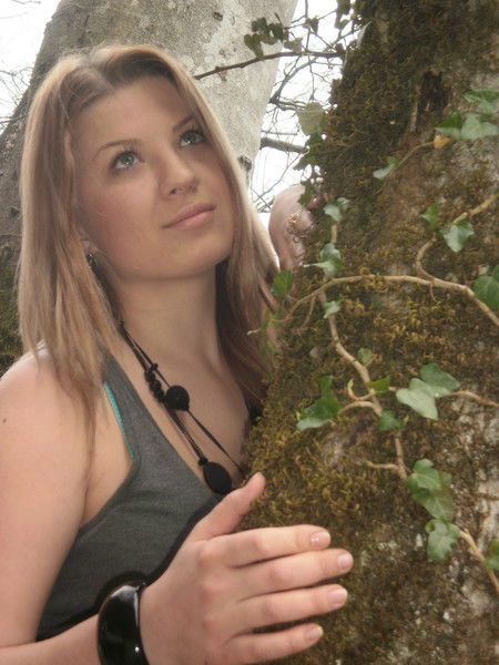 Лена Незнакомка