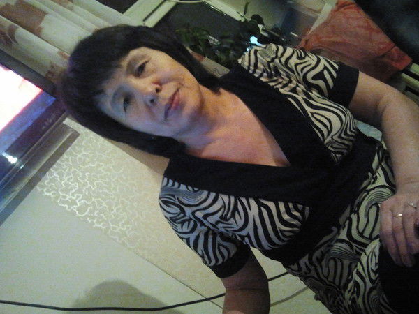 Гульден Исина