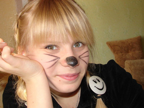 Александра Столярова