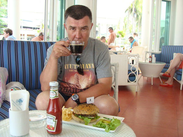 Александр Сидоренко