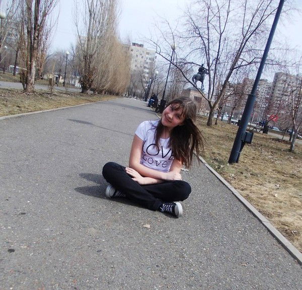 Настя Островая