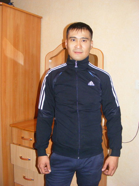 Айдос Толеуконыров