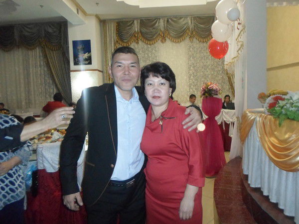 Манат Муканова