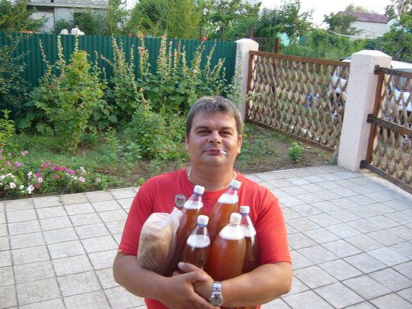 Михаил Лавров