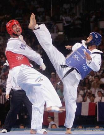 Илья Шароварников