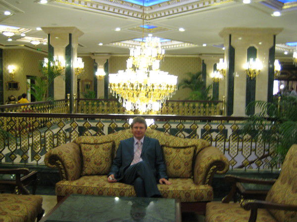 Павел Шутов