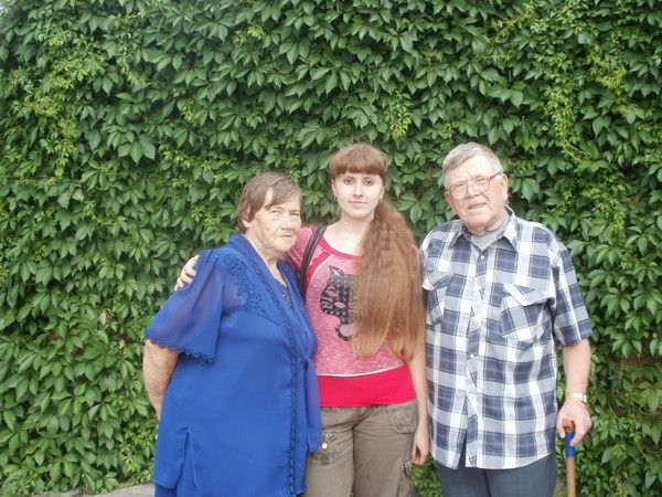 Алёна Долинная