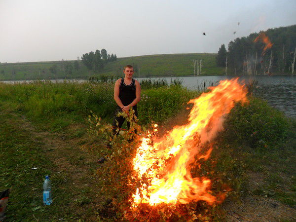 Евгений Уханов