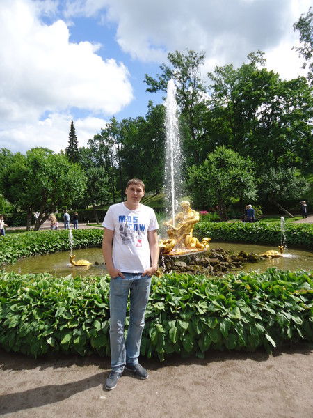 Виталя Ежов