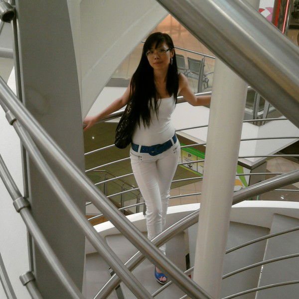 Виктория Ли