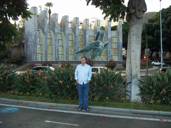 Игорь Лекомцев