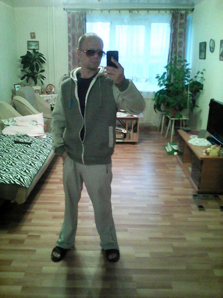 Александр Карасов