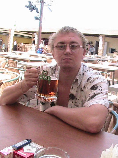 Евгений Емельянов