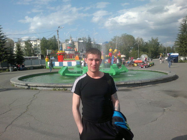 Виталий Найдёнов