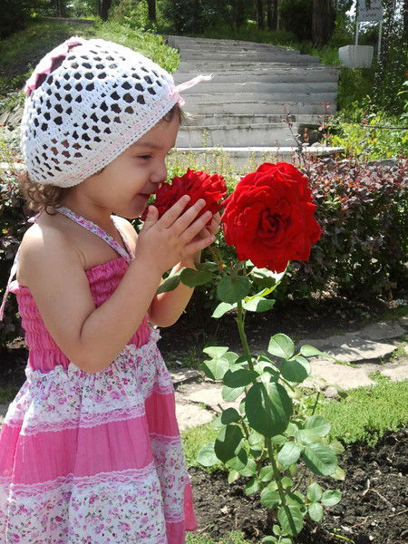 Лейла И Валерия Арнаут