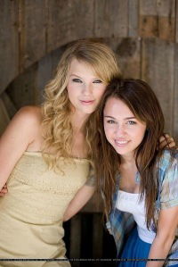 Даша Приколная