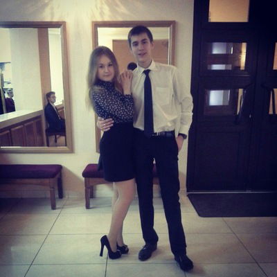 Лена Тамакулова