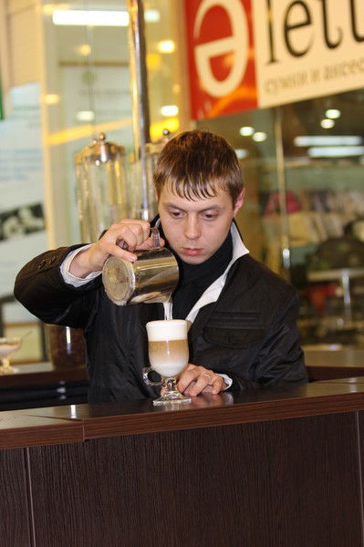 Дёня Задворных