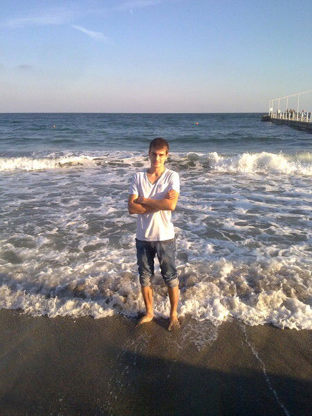 Юра Искандаров