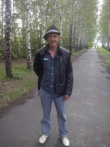 Александр Файль