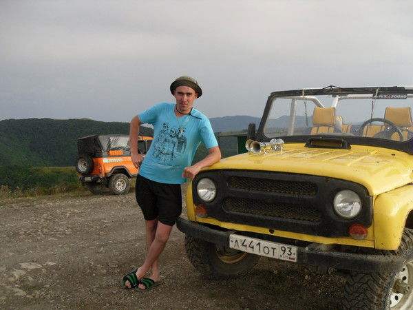 Паша Бачериков