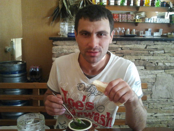 Алмас Магомедмирзуев