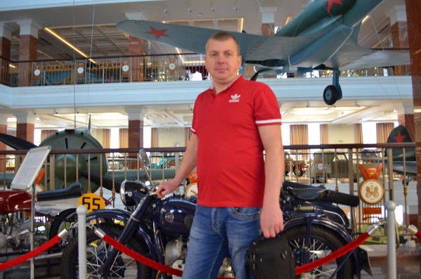 Эдуард Хмелёв