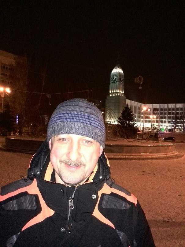 Юрий Иванов