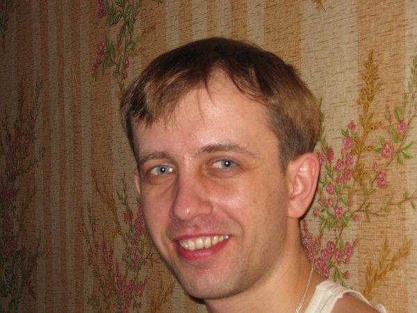 Олег Игнатов