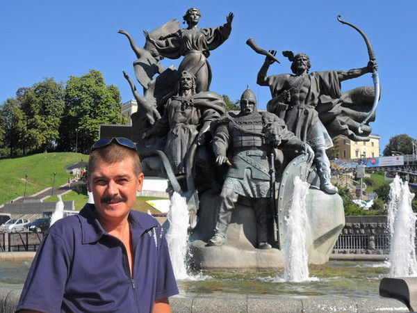 Сергей Ефанов