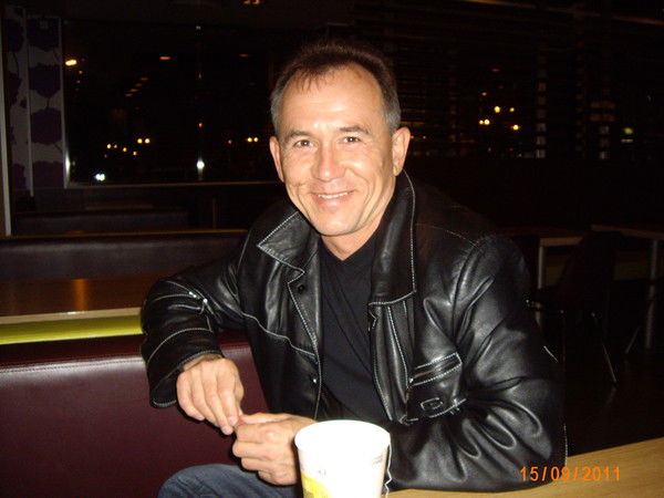 Александр Исаев