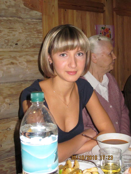 Белова Настя