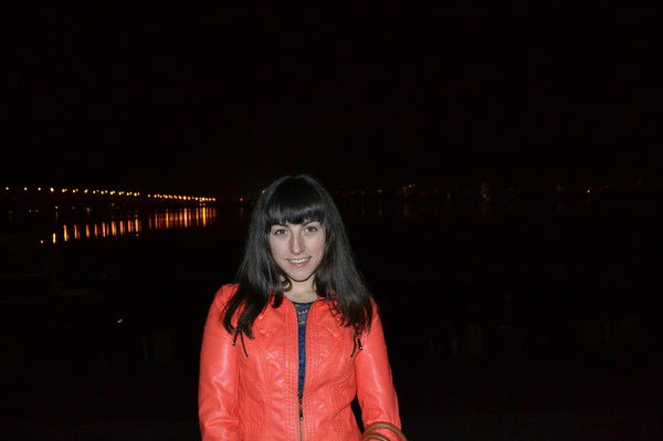 Влада Дяченко