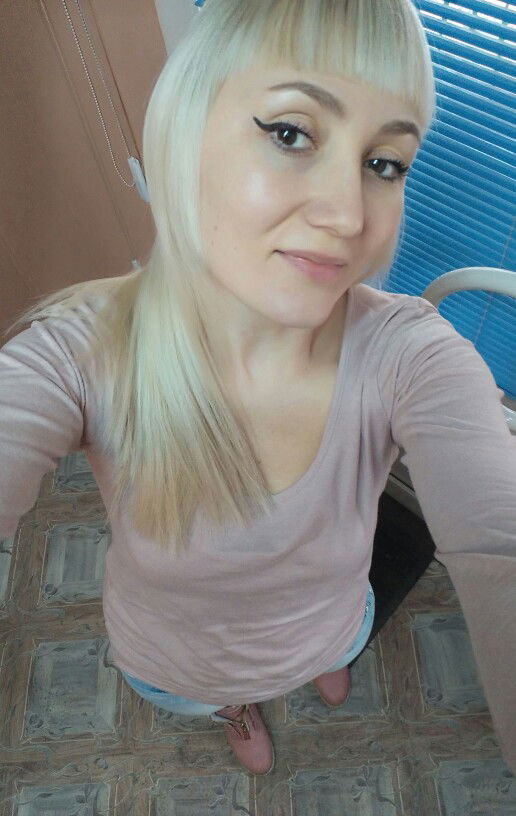 Нонна Адамова