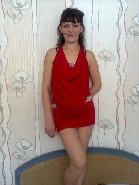 Нина Саратова