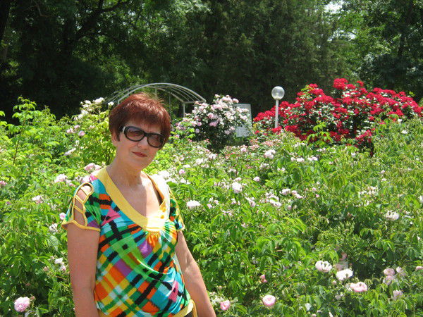 Валя Сашина