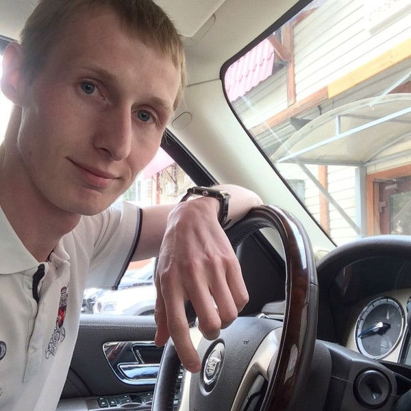 Антон Добряков